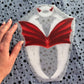 Bügelbild Mystic Wings – rote Flügel mit weißem Rand, Design by Emmi