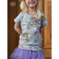 Mädchen im grauen Family Shirt Kids mit Meerjungfrauen-Print und kurzen Ärmeln