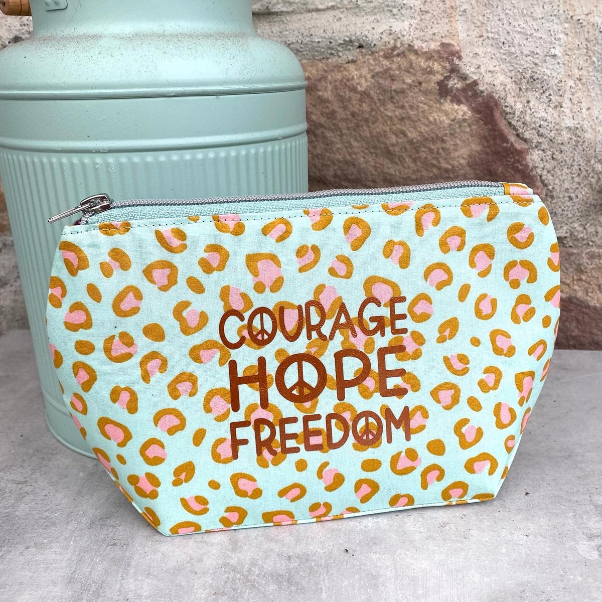 Freebie Plotterdatei Hope Courage Freedom – geplottetes Beispiel 2