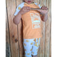 Kleinkind im orange-weißen Raglanshirt mit Plotterdatei „Sunshine in my Heart"
