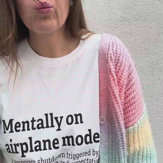 Plotterdatei Intolerant Club – Spruch Mentally on airplane mode geplottet im Video