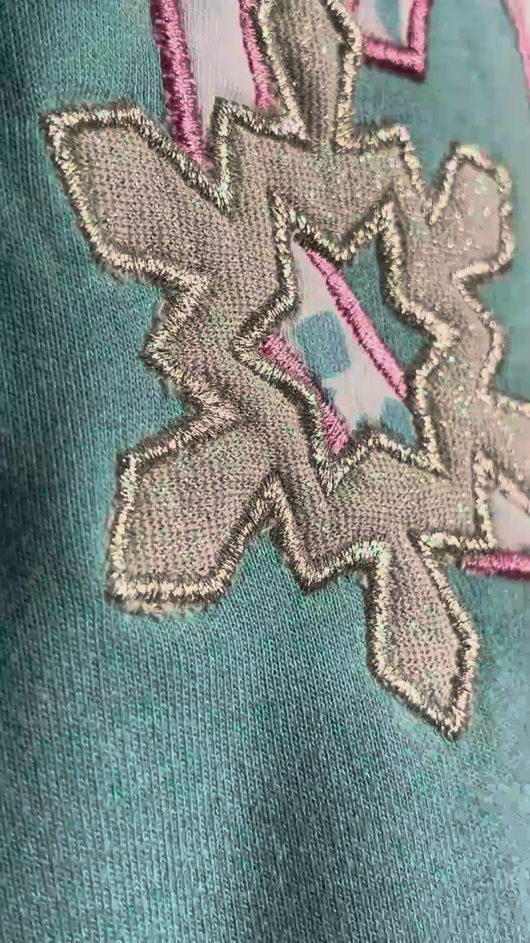 Lottchen Kinderkleid mit Applikation genäht im Video