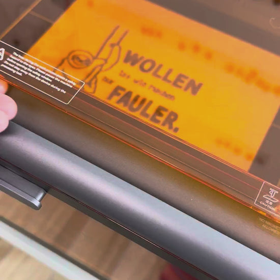 Plotterdatei Faultier Sprüche – gelasertes Motiv im Video