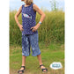 Plisseehose Mädchen – blaue Batik-Plisseehose mit Rollsaum in 3/4-Länge, dazu Top mit Schwertwal-Stickdatei