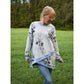 Shabby Asymmetrie Hoodie in Hellgrau mit schwarzem Eukalyptus-/Blätter-Print und hellblauen Bündchen, Langarm, asymmetrischer Lagensaum