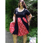 Sommerwunderkleid for me Schnittmuster Damen – Drehkleid mit schwarzem Oberteil und rotem Bahnenrock mit Taschen